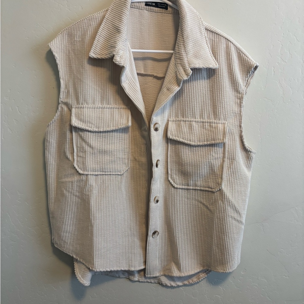 Cream Sleeveless Vest